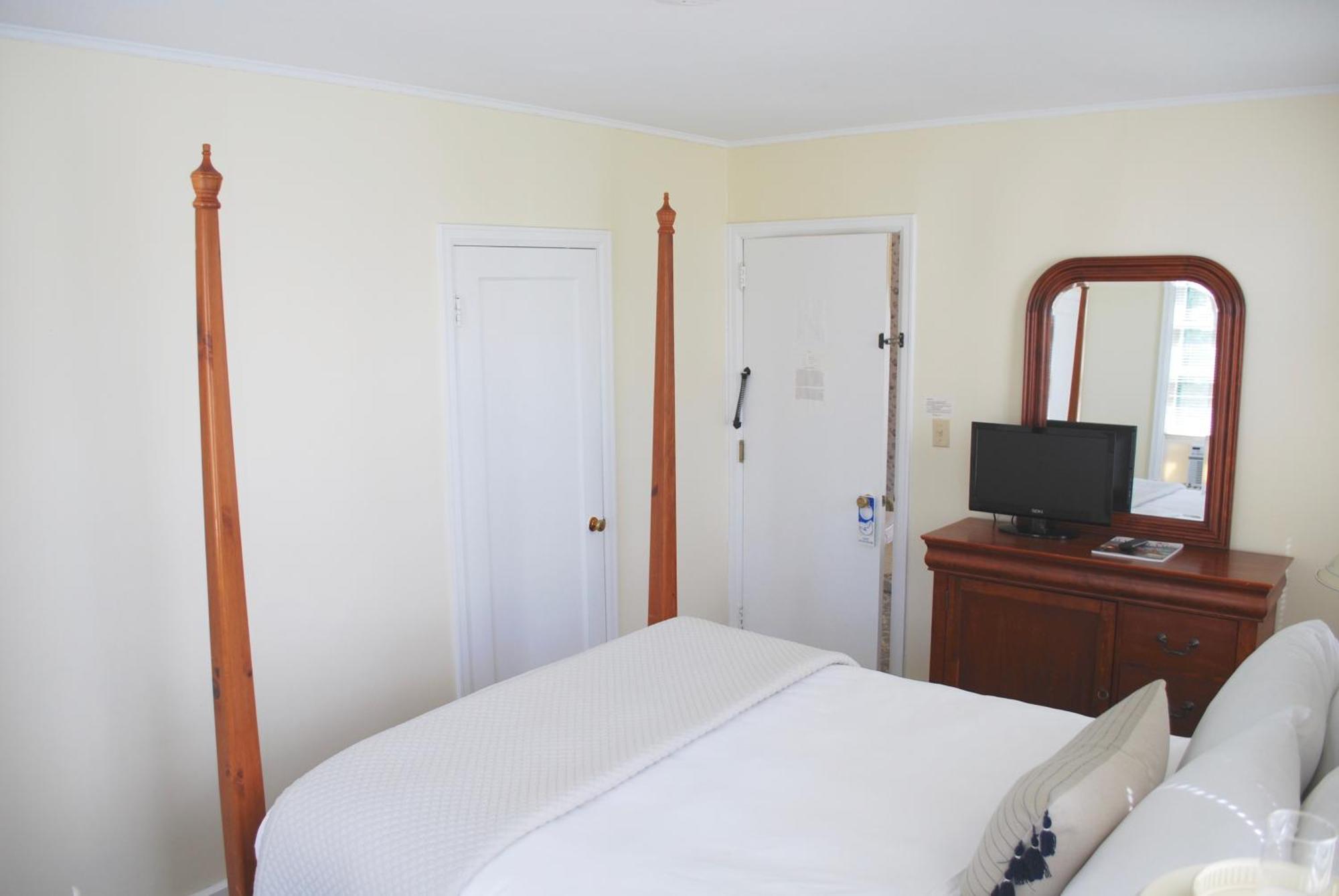 Anne'S Washington Inn (Adults Only) Σαρατόγκα Σπρινγκς Δωμάτιο φωτογραφία