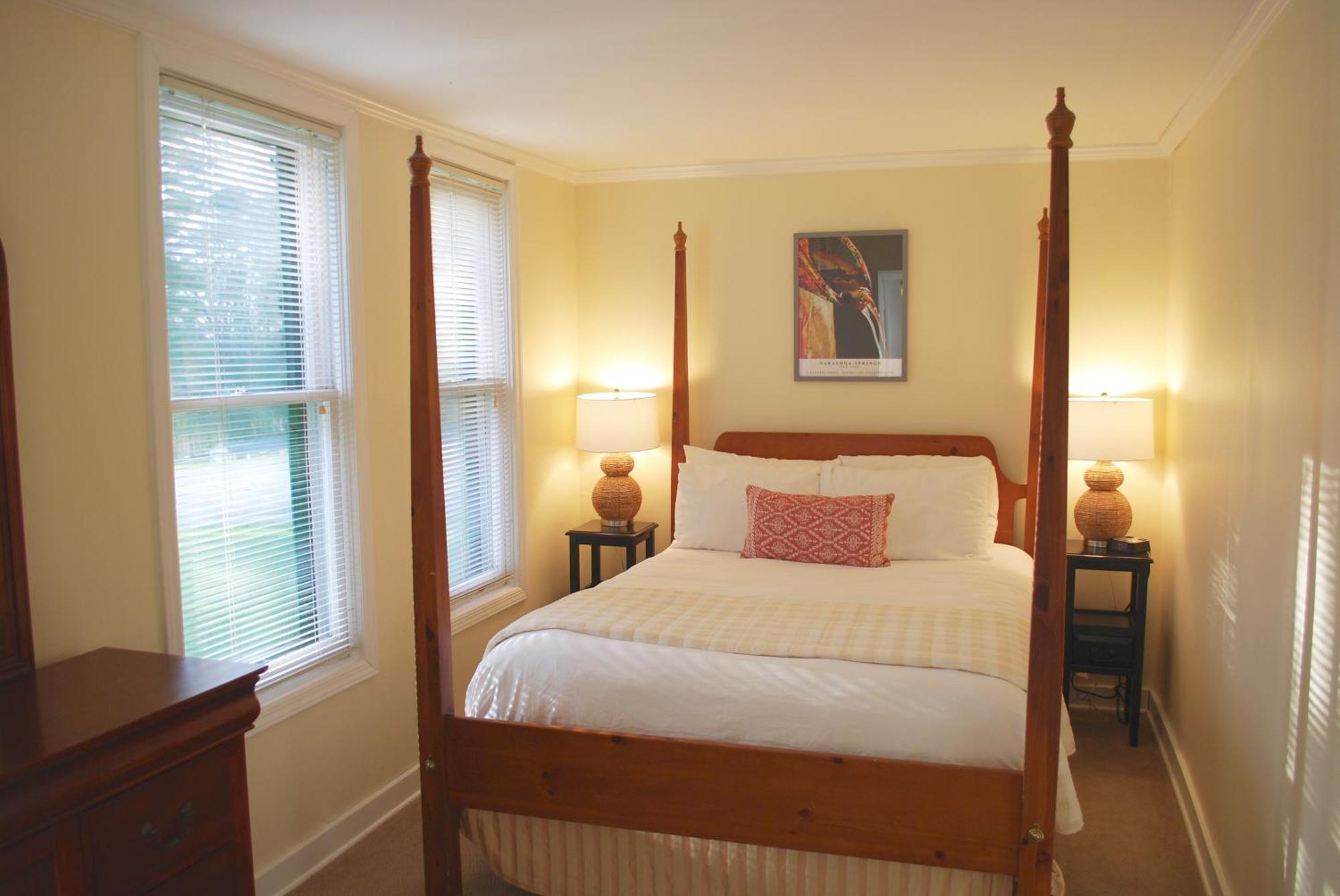 Anne'S Washington Inn (Adults Only) Σαρατόγκα Σπρινγκς Δωμάτιο φωτογραφία