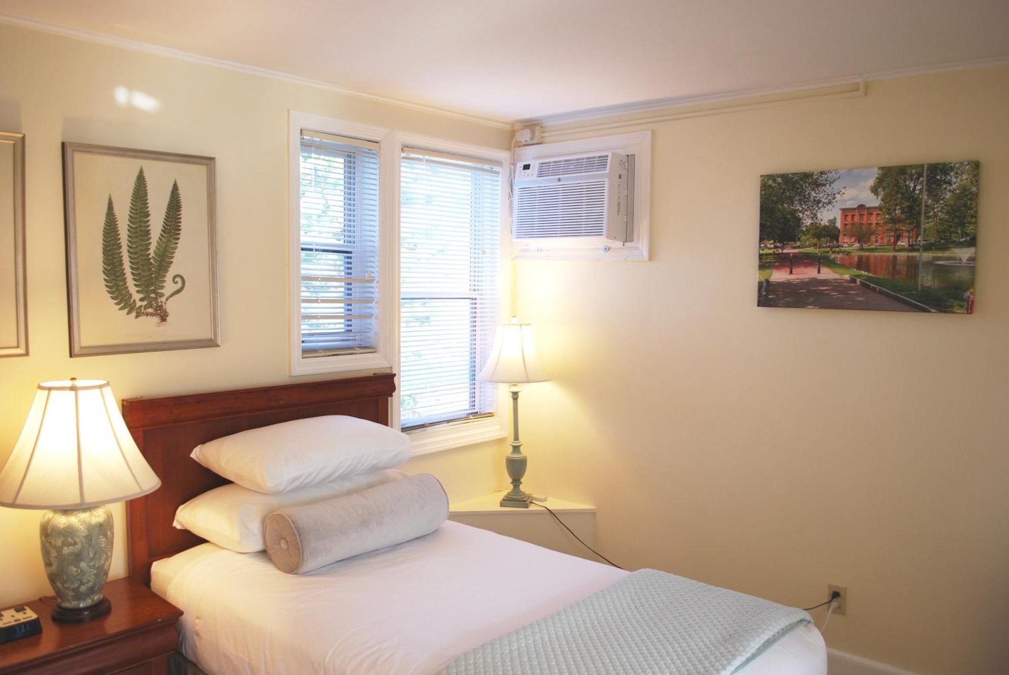 Anne'S Washington Inn (Adults Only) Σαρατόγκα Σπρινγκς Δωμάτιο φωτογραφία