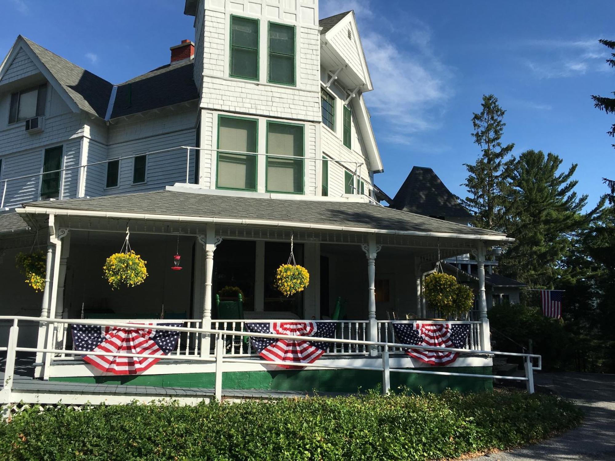 Anne'S Washington Inn (Adults Only) Σαρατόγκα Σπρινγκς Εξωτερικό φωτογραφία